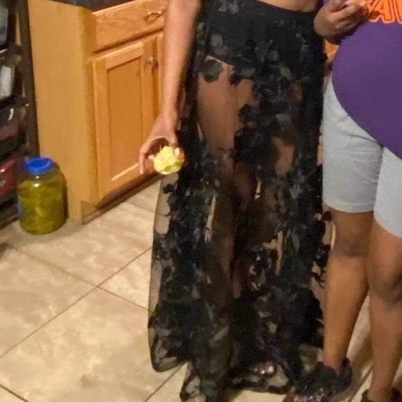 Black, Lace, two-piece skirt and sweetheart halter top size small - Picture 1 of 6